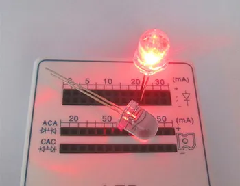 1000pcs/daudz 8mm Sarkana Straw Hat LED Gaismas Diožu Ultra Spilgta Lampa ar Pērlītēm Plug-in DIY Komplektu Prakses Platleņķa