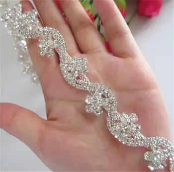 30cm Ziedu Rhinestone Crystal Ķēdes Apdares Lentes Dzirksti Diamante Sudraba Aplikācijas Līgavas Vērtnes Šūšana, Kāzu Kleitu Apdare