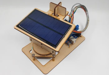 Smart saules sekošanas ierīce Arduino