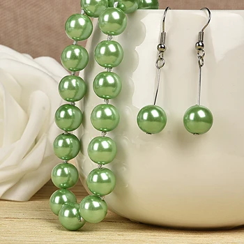Gaiši Zaļas krelles Sintēzes pērļu kaklarotas un auskari, kas pielāgotas elegants sieviešu dāmas puse